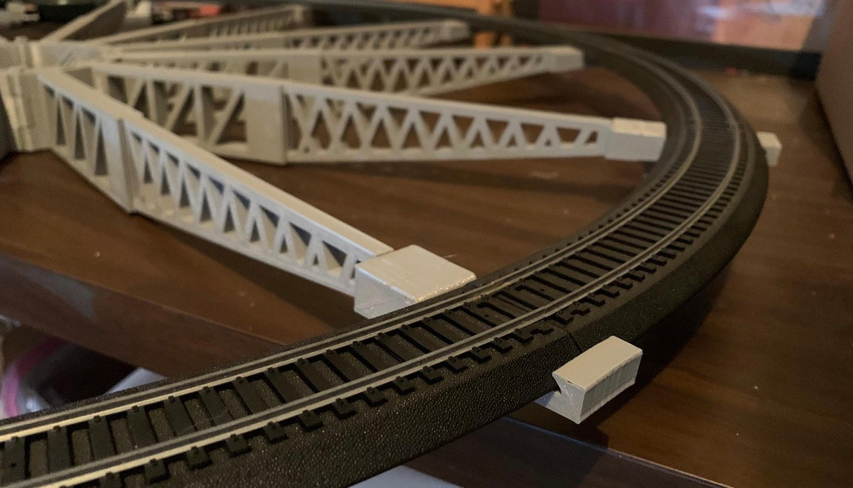 HO Scale Christmas Tree Train Track Bracket - for EZ-Track 18” radius