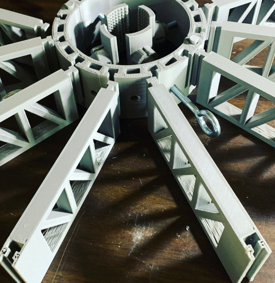 HO Scale Christmas Tree Train Track Bracket - for EZ-Track 18” radius