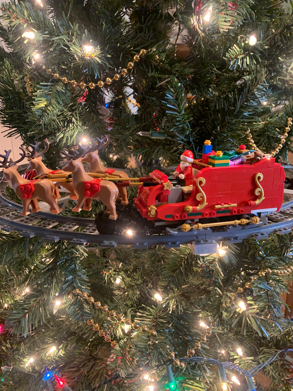 Christmas Tree Train Track Bracket - Lego Track