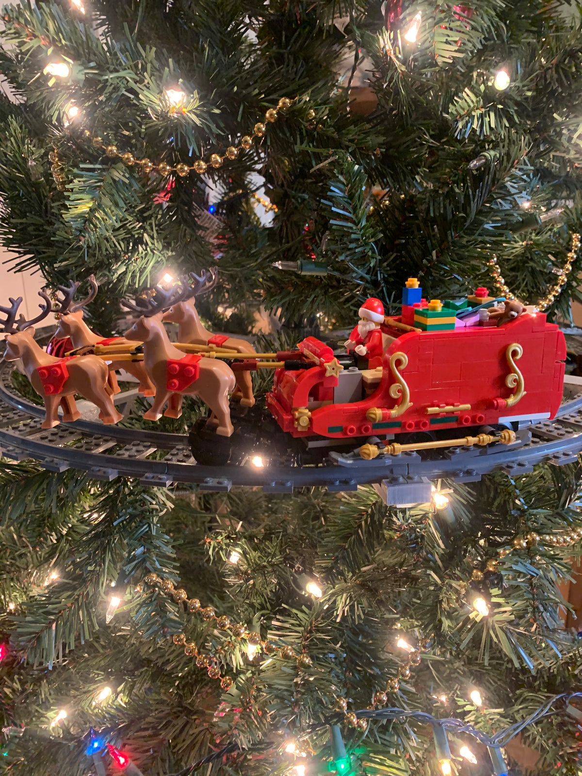 Christmas Tree Train Track Bracket - Lego Track