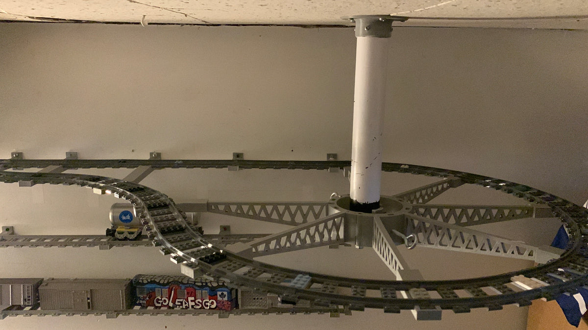 Roundabout Brackets for Lego track Reversing Loop